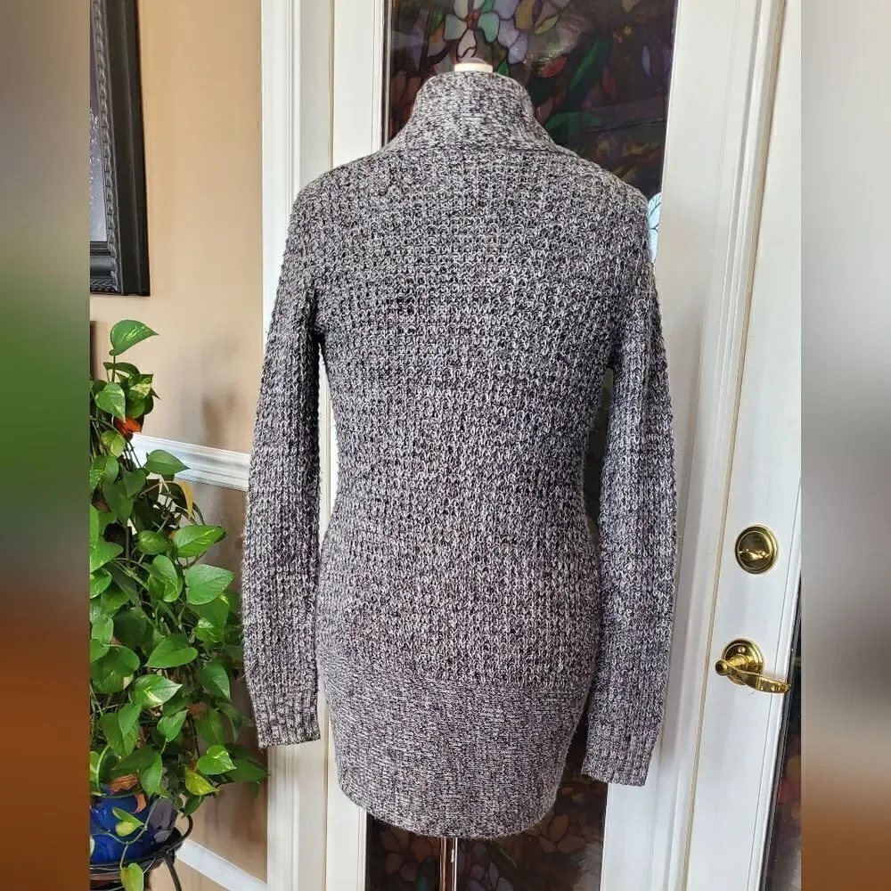 Bobbie Brooks Cardigan  - Size L